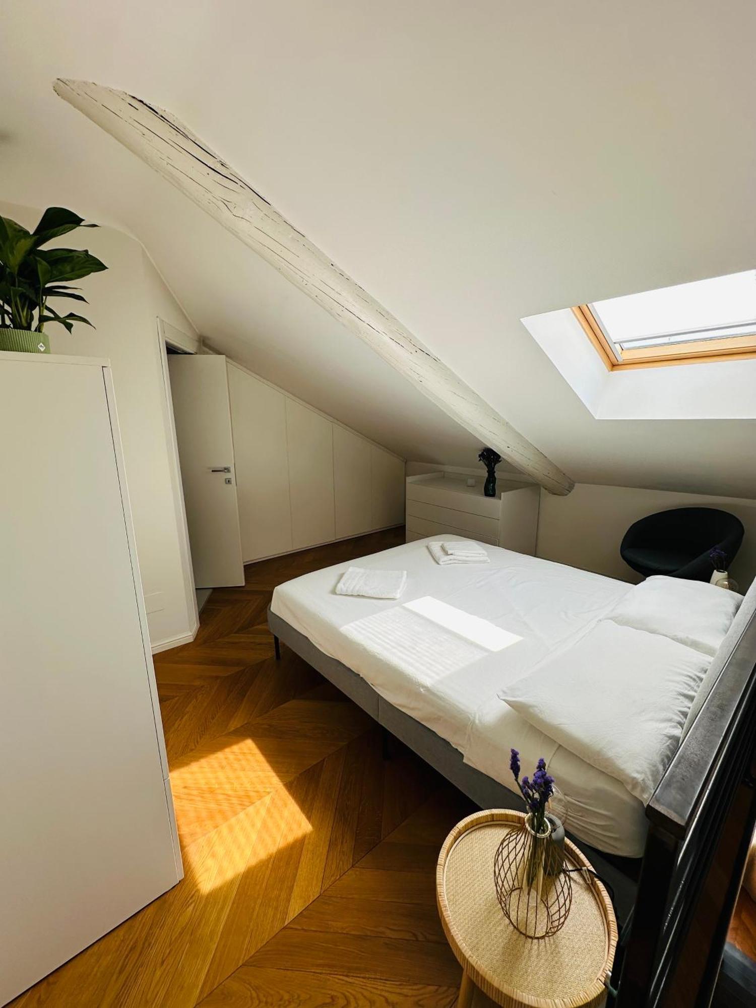 Home Suite Home Turin Ngoại thất bức ảnh