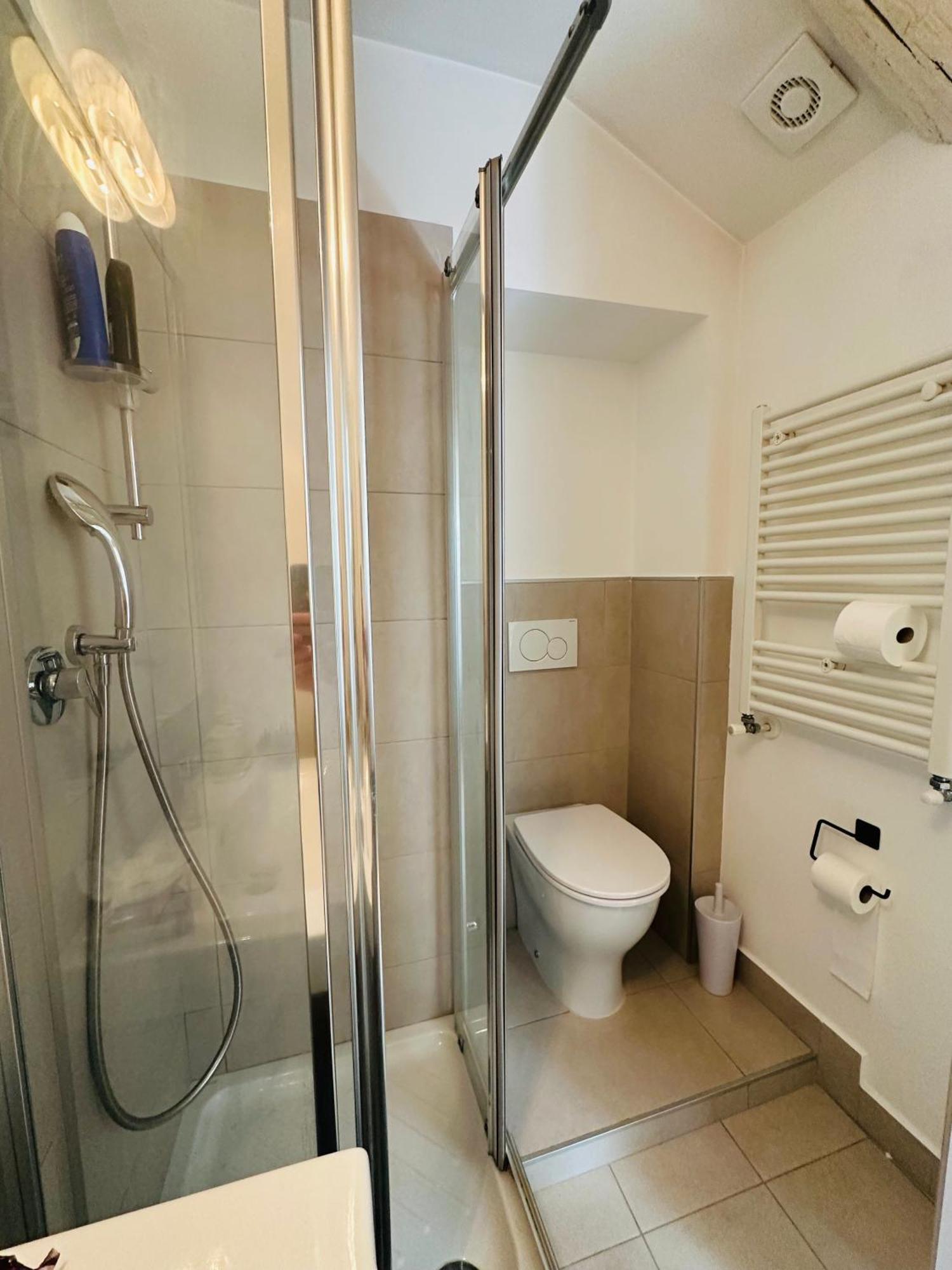 Home Suite Home Turin Ngoại thất bức ảnh